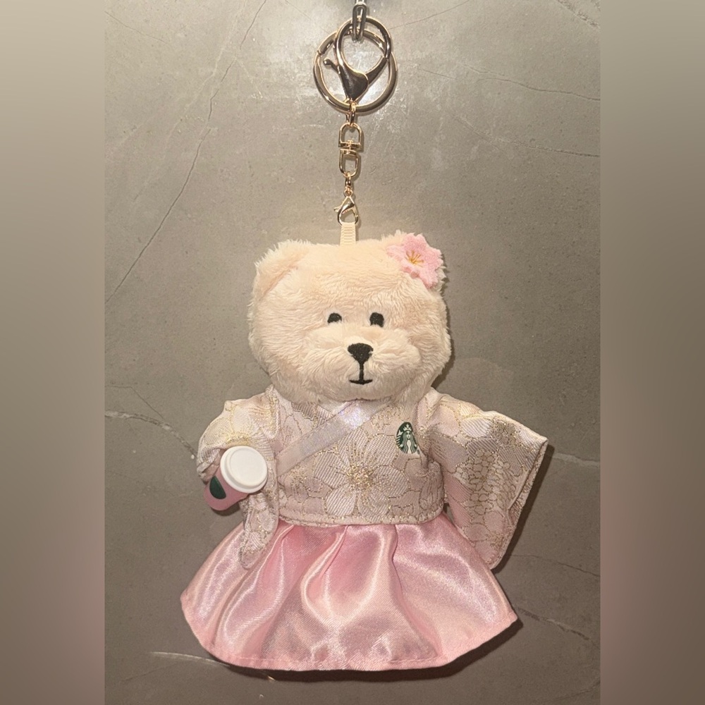 Starbucks China Exclusive Pink Hanfu Bearista Keychain - Picture 2 of 3